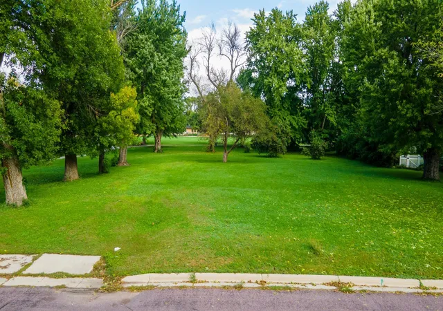 Photo 1 of Land for sale at 304 Lincoln St Sw, Mapleton, MN 56065 | MLS# 7148935 | Listing updated on 2026-09-23