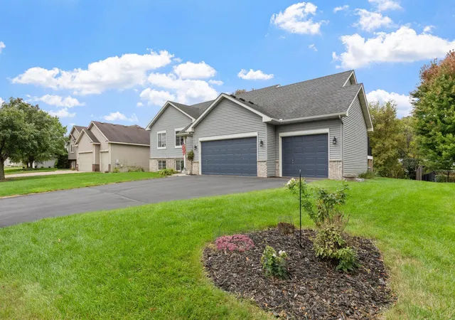 Photo 3 of Single family home for sale at 19383 Embers Ave, Farmington, MN 55024 | MLS# 7148936 | Listing updated on 2026-10-02