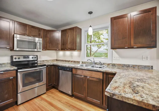 Photo 4 of Single family home for sale at 316 Paquin St W, Waterville, MN 56096 | MLS# 7148949 | Listing updated on 2026-10-16