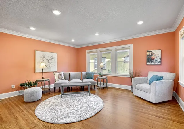 Photo 3 of Sale Pending at 3044 37th Avenue S, Minneapolis, MN 55406 | MLS# 7148961 | Listing updated on 2026-10-03