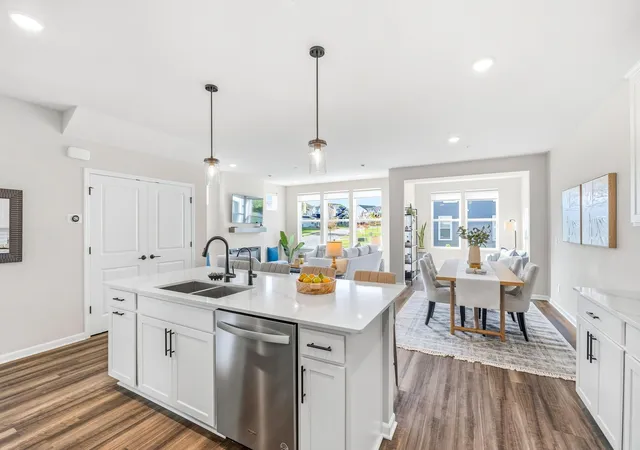 Photo 4 of Single family home for sale at 6253 Larkspur Ln, Hamel, MN 55340 | MLS# 7148968 | Listing updated on 2026-10-07