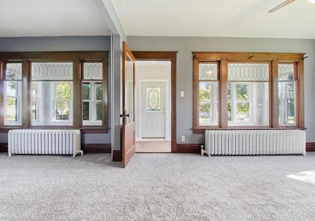 Photo 2 of Single family home for sale at 417 Western Ave, Madison, MN 56256 | MLS# 7148970 | Listing updated on 2026-10-19