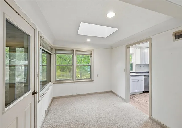 Photo 4 of Single family home for sale at 14310 Quigley Rd, Minnetonka, MN 55345 | MLS# 7148972 | Listing updated on 2026-10-08