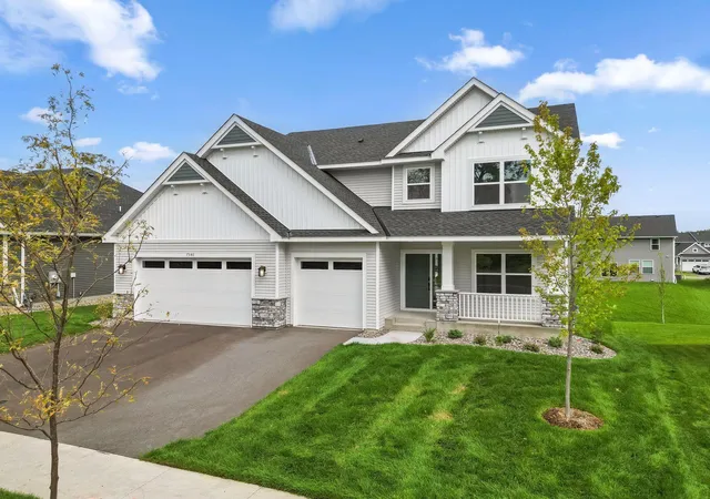 Photo 1 of Single family home for sale at 7540 Lower 42nd St N, Saint Paul, MN 55128 | MLS# 7148988 | Listing updated on 2026-10-06