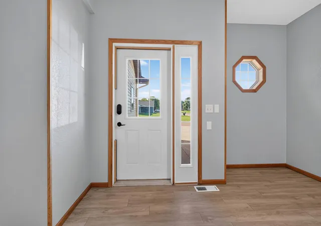 Photo 2 of Single family home for sale at 1110 2nd Street Ne, Elbow Lake, MN 56531 | MLS# 7149002 | Listing updated on 2026-09-24