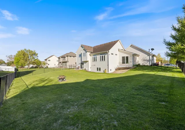 Photo 4 of Single family home for sale at 19855 Burlington Path, Farmington, MN 55024 | MLS# 7149017 | Listing updated on 2026-09-24