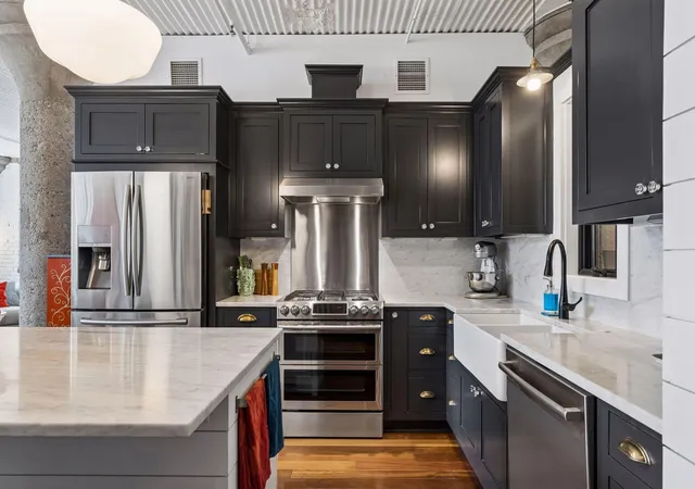 Photo 3 of Condo for sale at 225 9th Street E #306, Saint Paul, MN 55101 | MLS# 7149018 | Listing updated on 2026-10-06