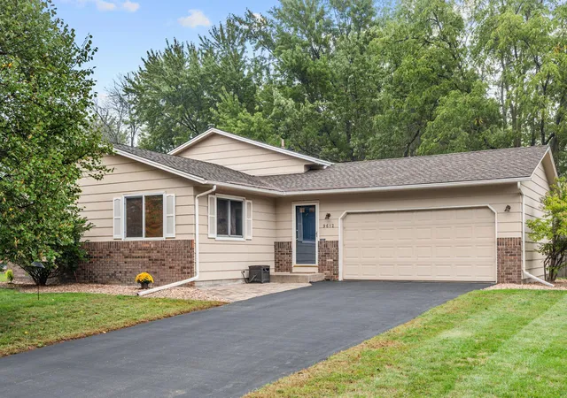 Photo 1 of Single family home for sale at 9612 Union Ter Ln N, Maple Grove, MN 55369 | MLS# 7149033 | Listing updated on 2026-10-20