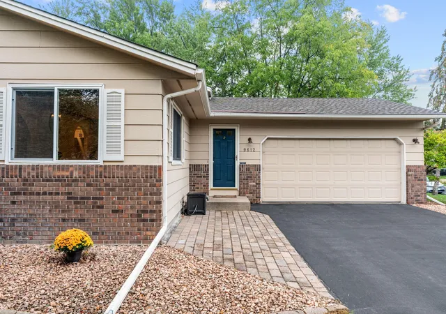 Photo 2 of Single family home for sale at 9612 Union Ter Ln N, Maple Grove, MN 55369 | MLS# 7149033 | Listing updated on 2026-10-08