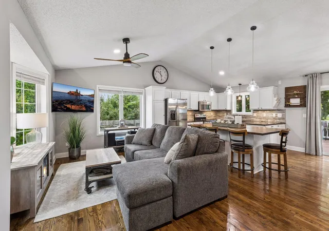 Photo 3 of Single family home for sale at 8340 Grace Ct, Victoria, MN 55386 | MLS# 7149036 | Listing updated on 2026-10-01