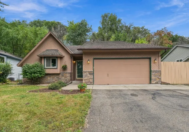 Photo 1 of Single family home for sale at 4093 W 131st Street, Savage, MN 55378 | MLS# 7149073 | Listing updated on 2026-09-23