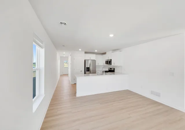 Photo 4 of Single family home for sale at 7395 Kagan Ave NE, Albertville, MN 55301 | MLS# 7149080 | Listing updated on 2026-09-23