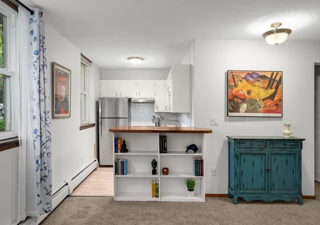 Condo for sale at 2536 Dupont Ave S #101, Minneapolis, MN 55405 | MLS# 7149111 | Listing updated on 2026-10-07