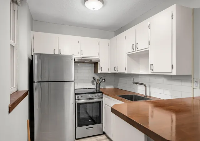 Condo for sale at 2536 Dupont Ave S #101, Minneapolis, MN 55405 | MLS# 7149111 | Listing updated on 2026-10-07