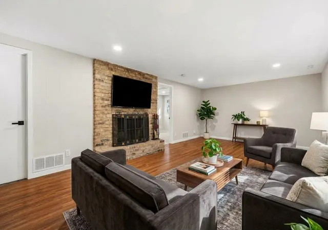 Photo 4 of Single family home for sale at 4335 Briarwood Dr, Hopkins, MN 55343 | MLS# 7149121 | Listing updated on 2026-10-08