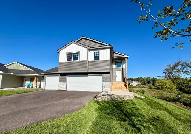 Single family home for sale at 25882 Emerson Ct, Wyoming, MN 55092 | MLS# 7149132