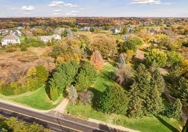 Photo 1 of Single family home for sale at 660 N Shore Dr W, Mound, MN 55364 | MLS# 7149148 | Listing updated on 2026-10-19