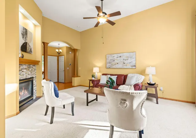 Photo 4 of Single family home for sale at 2830 Boulder Dr, Burnsville, MN 55337 | MLS# 7149163 | Listing updated on 2026-09-24
