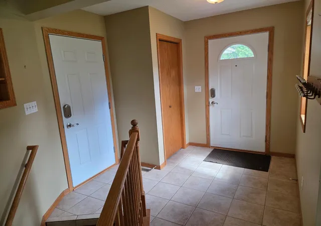 Photo 4 of Sale Pending at 500 4th Avenue NE, Hayfield, MN 55940 | MLS# 7149169 | Listing updated on 2026-10-13