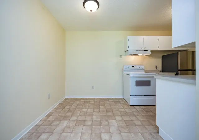 Photo 3 of Condo for sale at 2007 E 122nd Street #B5, Burnsville, MN 55337 | MLS# 7149172 | Listing updated on 2026-10-05