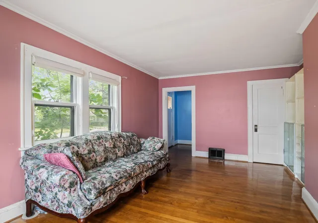 Photo 4 of Single family home for sale at 3153 Maryland Ave S, Minneapolis, MN 55426 | MLS# 7149188 | Listing updated on 2026-10-10