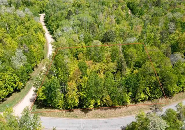 Land for sale at Lot 001 Block 013 Green Scene Dr, Breezy Point, MN 56472 | MLS# 7149193