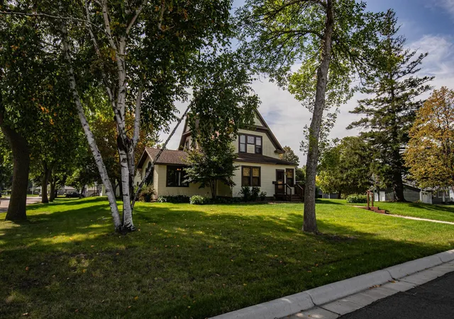Photo 1 of Single family home for sale at 301 E Depue Ave, Olivia, MN 56277 | MLS# 7149202 | Listing updated on 2026-09-24