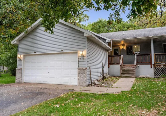 Photo 1 of Townhouse for sale at 635 Cherry Ln, Royalton, MN 56373 | MLS# 7149291 | Listing updated on 2026-10-09