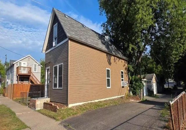 Photo 2 of Single family home for sale at 367 Blair Ave, Saint Paul, MN 55103 | MLS# 7149315 | Listing updated on 2026-10-01