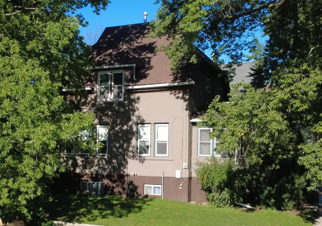 Photo 4 of Sale Pending at 632 Ruble Ave, Albert Lea, MN 56007 | MLS# 7149330 | Listing updated on 2026-09-25