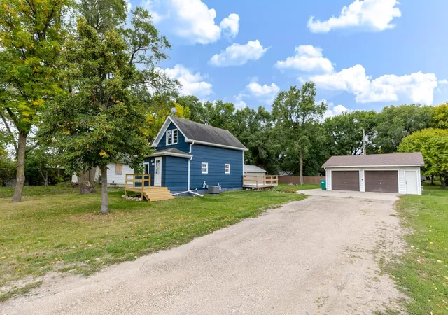 Photo 2 of Single family home for sale at 501 Nelson Dr, Horace, ND 58047 | MLS# 7149331 | Listing updated on 2026-09-29