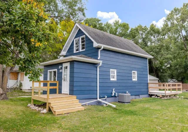 Photo 3 of Single family home for sale at 501 Nelson Dr, Horace, ND 58047 | MLS# 7149331 | Listing updated on 2026-09-29