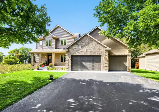 Photo 3 of Single family home for sale at 12860 Palisade St Ne, Minneapolis, MN 55449 | MLS# 7149342 | Listing updated on 2026-10-22