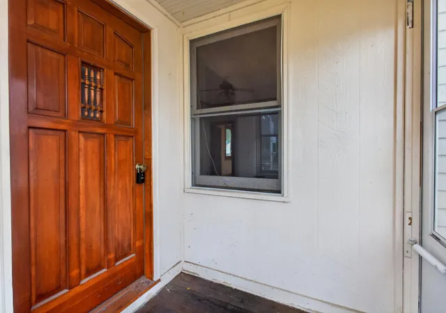 Photo 3 of Single family home for sale at 312 5th Avenue S, South Saint Paul, MN 55075 | MLS# 7149348 | Listing updated on 2026-10-05