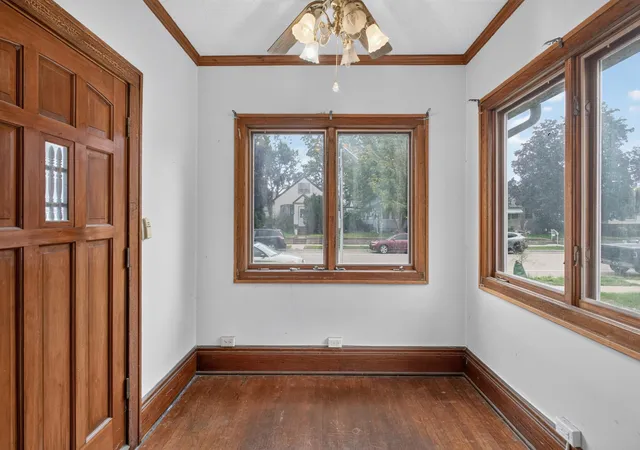 Photo 4 of Single family home for sale at 312 5th Avenue S, South Saint Paul, MN 55075 | MLS# 7149348 | Listing updated on 2026-10-05