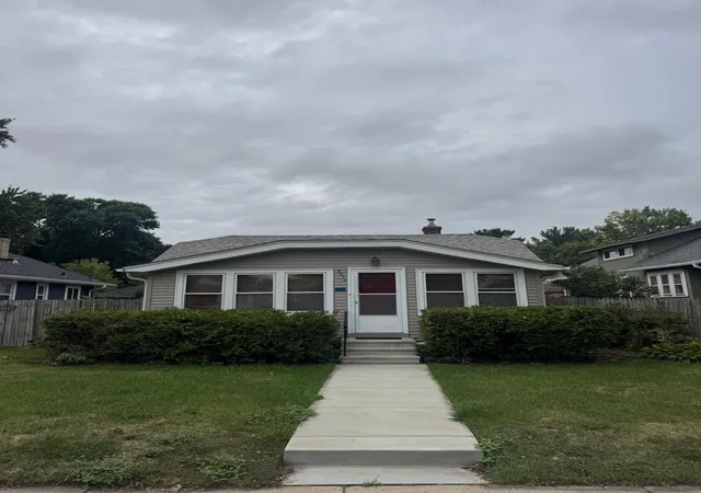 Photo 1 of Sale Pending at 3332 36th Avenue S, Minneapolis, MN 55406 | MLS# 7149349 | Listing updated on 2026-09-26