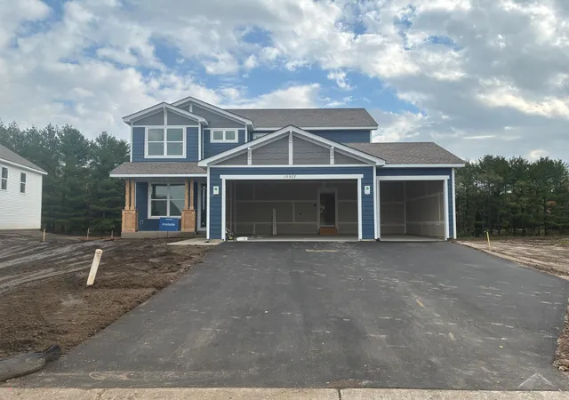 Photo 1 of Single family home for sale at 10927 Henslowe Ave S, Cottage Grove, MN 55016 | MLS# 7149352 | Listing updated on 2026-10-29