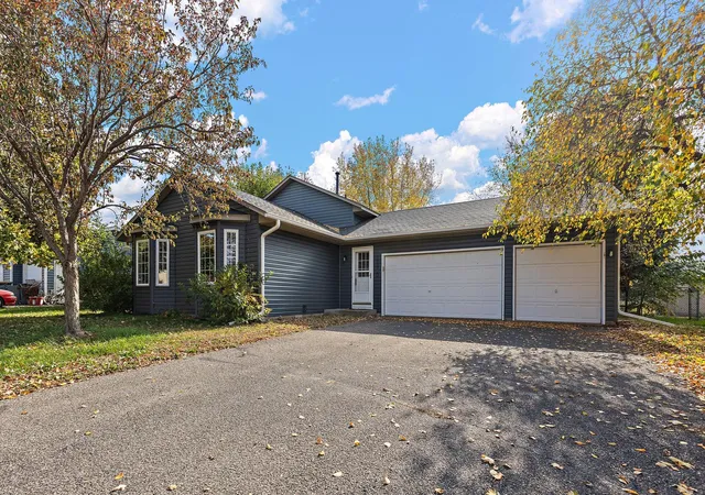 Single family home for sale at 1017 Scott Ln, Belle Plaine, MN 56011 | MLS# 7149366