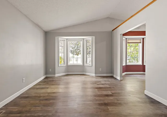 Photo 2 of Single family home for sale at 1017 Scott Ln, Belle Plaine, MN 56011 | MLS# 7149366 | Listing updated on 2026-10-30