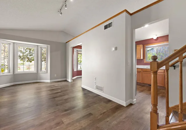 Photo 3 of Single family home for sale at 1017 Scott Ln, Belle Plaine, MN 56011 | MLS# 7149366 | Listing updated on 2026-10-30