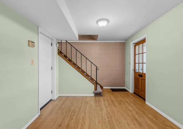 Photo 4 of Single family home for sale at 1348 Colonial Dr, Saint Paul, MN 55113 | MLS# 7149371 | Listing updated on 2026-10-06