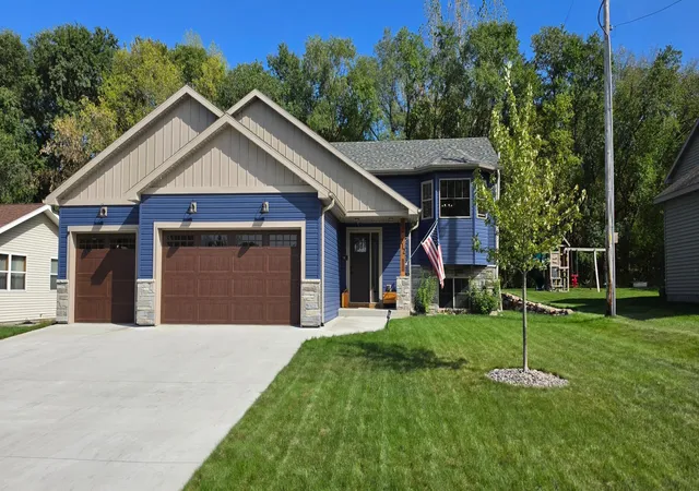 Single family home for sale at 712 3rd Avenue SE, Cold Spring, MN 56320 | MLS# 7149405