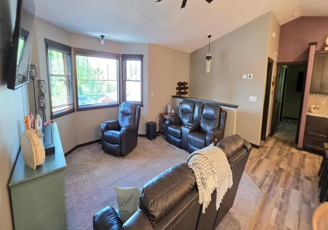Photo 4 of Single family home for sale at 712 3rd Avenue SE, Cold Spring, MN 56320 | MLS# 7149405 | Listing updated on 2026-10-05