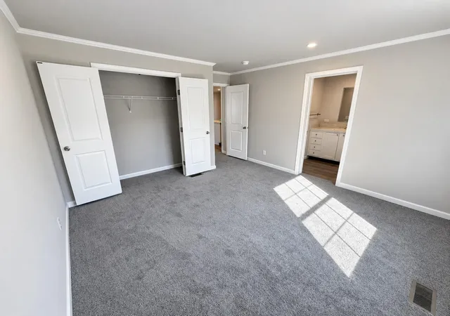 Photo 4 of Single family home for sale at 215 N Mckay Ave #2, Alexandria, MN 56308 | MLS# 7149445 | Listing updated on 2026-09-28