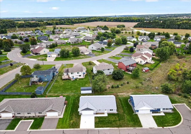 Photo 3 of Single family home for sale at 425 4th Avenue Se, Saint Joseph, MN 56374 | MLS# 7149448 | Listing updated on 2026-09-24