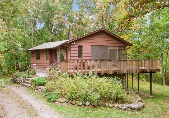 Photo 1 of Single family home for sale at 11650 Dellwood Rd N, Stillwater, MN 55082 | MLS# 7149452 | Listing updated on 2026-10-07