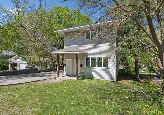 Photo 3 of Multi family home for sale at 211 Belvidere St E, Saint Paul, MN 55107 | MLS# 7149456 | Listing updated on 2026-10-14