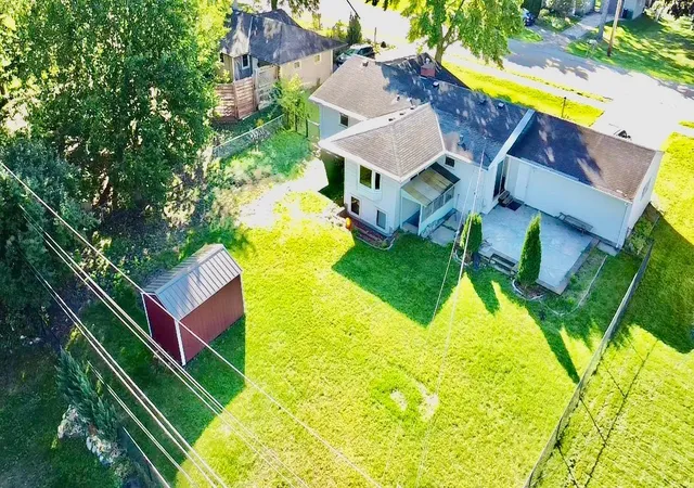 Photo 3 of Single family home for sale at 795 County Rd B2 W, Saint Paul, MN 55113 | MLS# 7149483 | Listing updated on 2026-09-28