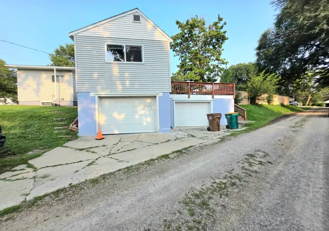 Photo 3 of Single family home for sale at 610 Sheridan St, Albert Lea, MN 56007 | MLS# 7149494 | Listing updated on 2026-09-25