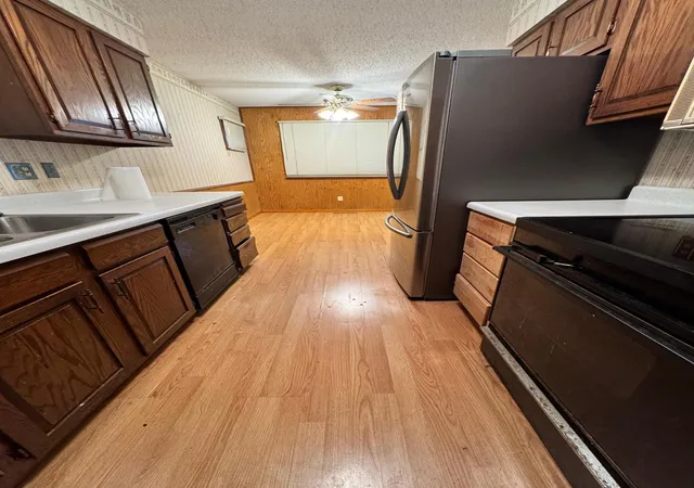 Photo 4 of Single family home for sale at 806 31st Street N, Fargo, ND 58102 | MLS# 7149500 | Listing updated on 2026-09-28